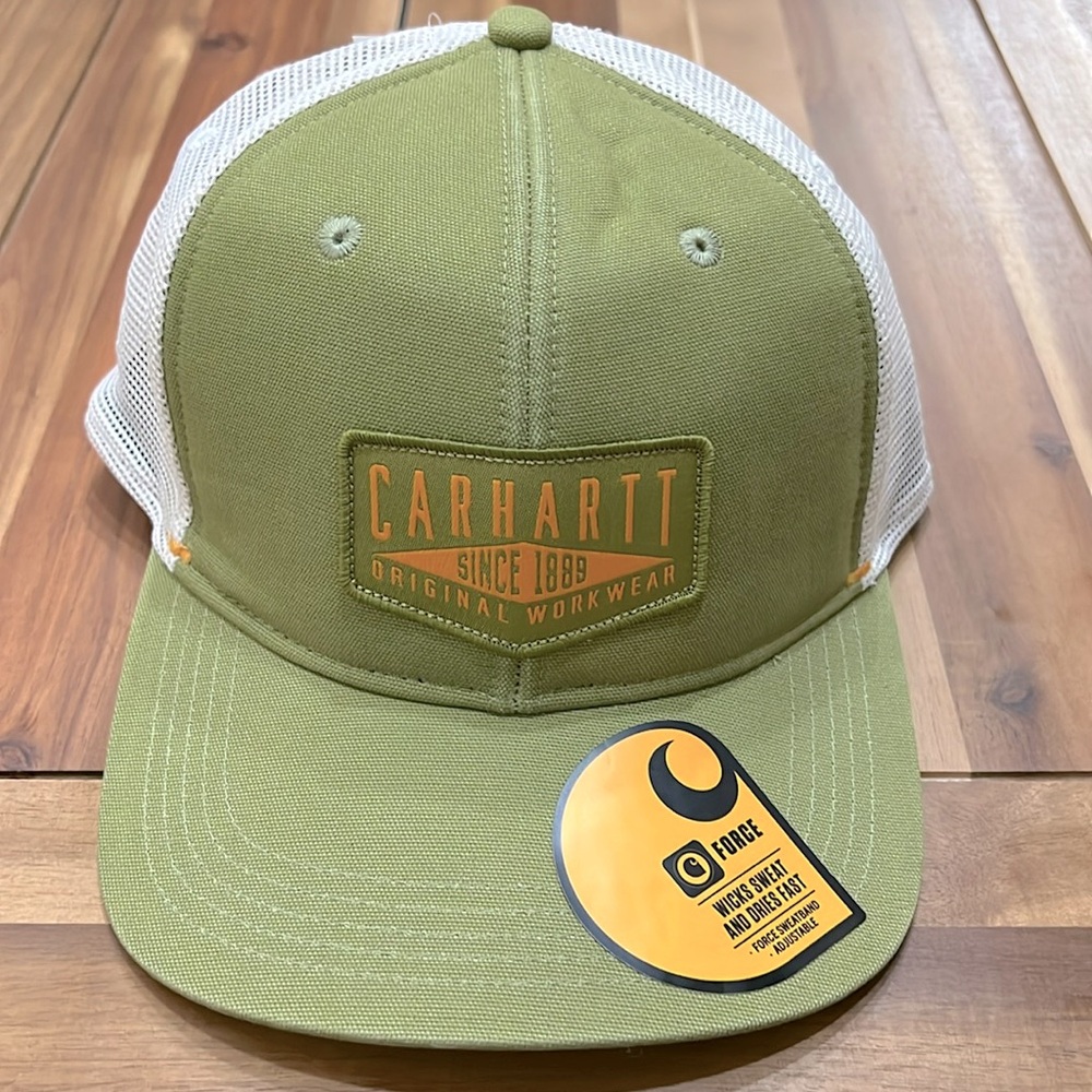 Carhartt hat